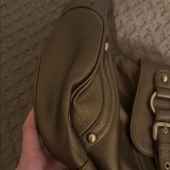 EUC Y2K cold water creek brown leather buckle bag in a bronze color - Picture 5 of 10